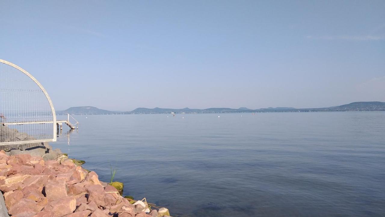 Platán Beach Apartman Balatonboglár Exterior foto