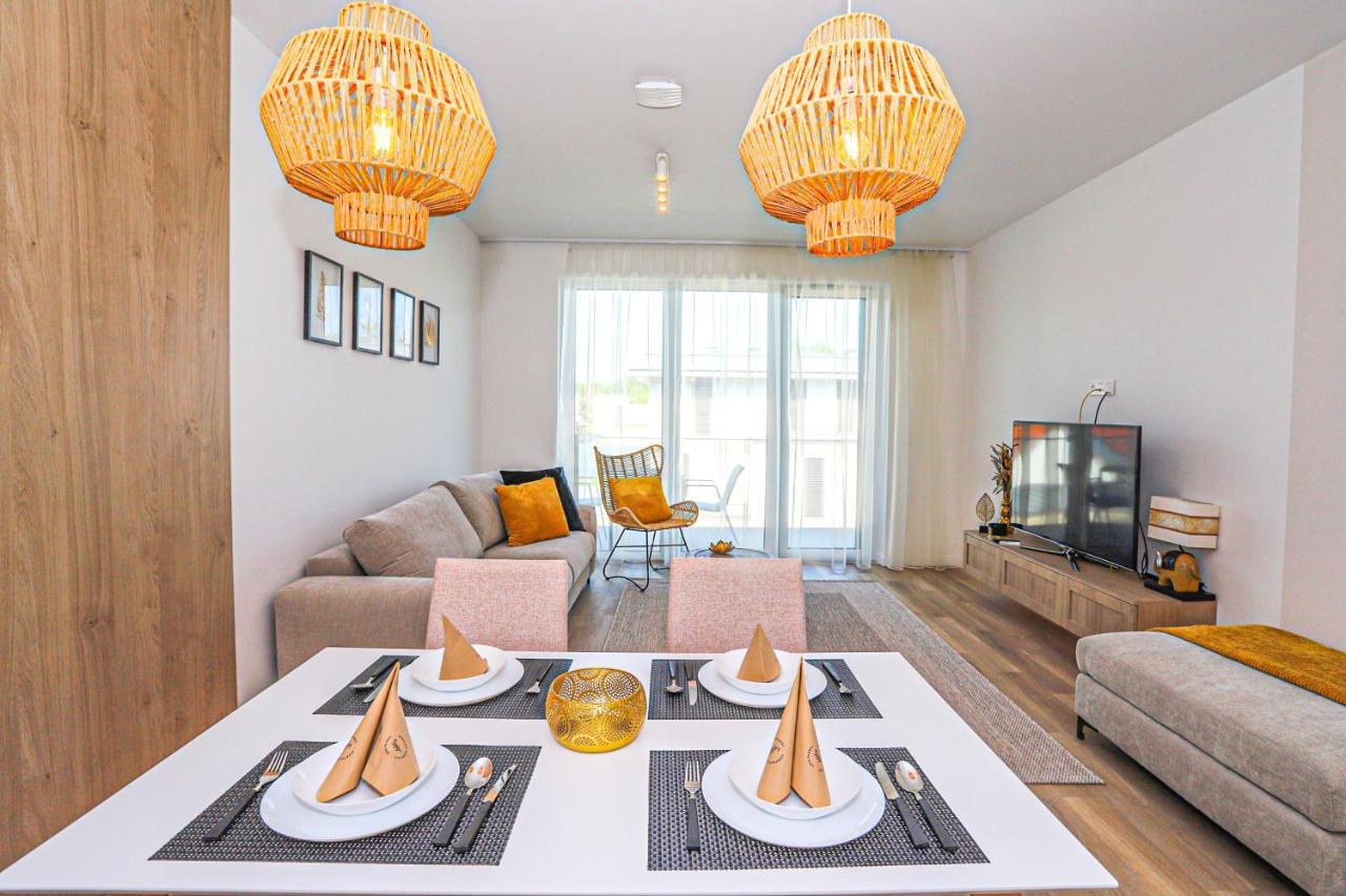 Platán Beach Apartman Balatonboglár Exterior foto